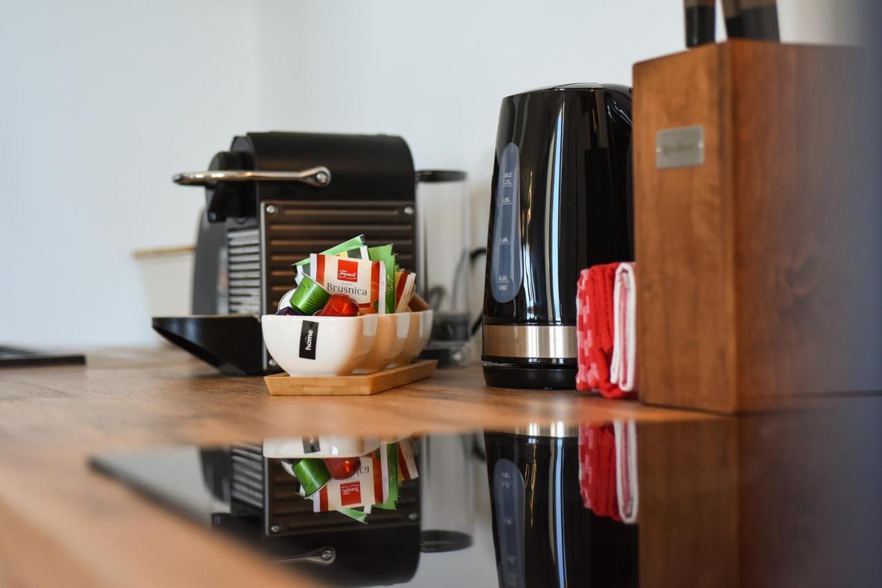 Apartman Nella With Sea Wiew ザダル エクステリア 写真